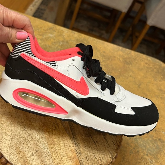 Nike Air Max St White, Black and Neon Sneakers - Picture 4 of 13